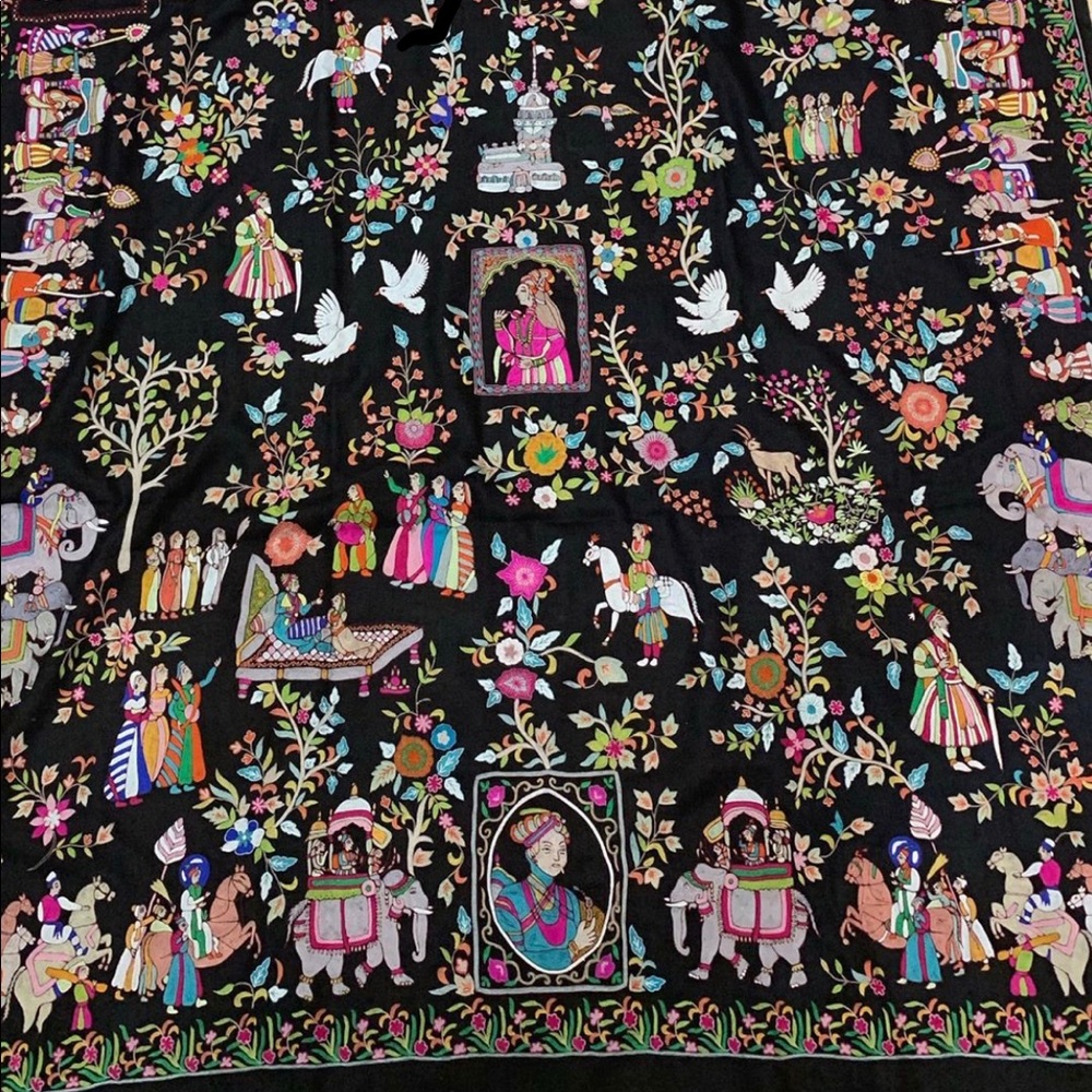 100% pure pashmina Mughal hand embroidery shawl - Picture 7 of 8